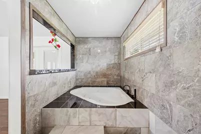 13902 Ambrose Street, Houston, TX 77045 - Photo 32