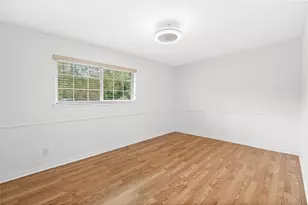 13902 Ambrose St, Houston, TX 77045 - Photo 36