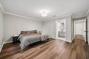 10411 Grassland Cir, Houston, TX 77070 - Photo 8