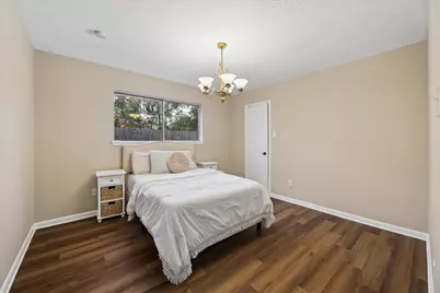10411 Grassland Circle, Houston, TX 77070 - Photo 10