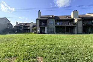 8259 Sands Point Dr, Houston, TX 77036 - Photo 14