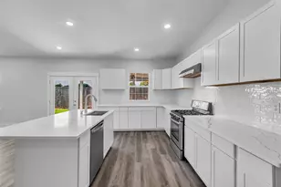 8514 Grand Knolls Dr, Houston, TX 77083 - Photo 14