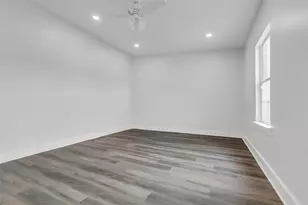 8514 Grand Knolls Dr, Houston, TX 77083 - Photo 20