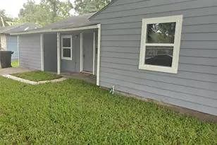 4833 Alvin St, Houston, TX 77033 - Photo 2