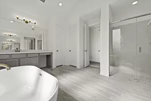 16538 Givenchy Ln, Conroe, TX 77302 - Photo 10