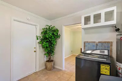 9214 Bronco Drive, Houston, TX 77055 - Photo 24