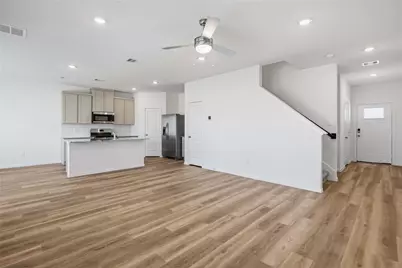 5210 Purple Beebalm Lane, Houston, TX 77048 - Photo 6