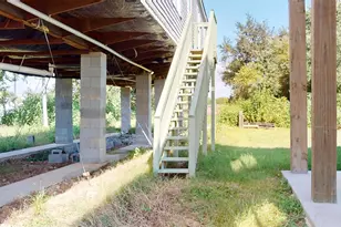 435 16th St, San Leon, TX 77539 - Photo 4