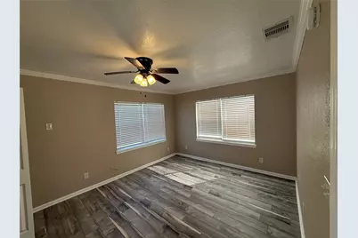 642 5th Street, San Leon, TX 77539 - Photo 8