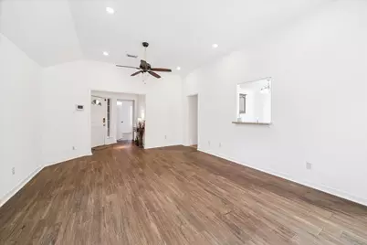 4010 Cary Creek Drive, Baytown, TX 77521 - Photo 12