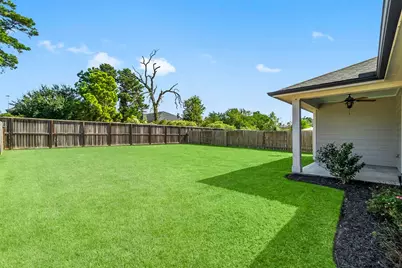 2324 Hagerman Road, Conroe, TX 77384 - Photo 26