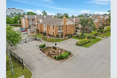 3770 Lovers Wood Lane #807, Houston, TX 77014 - Photo 1