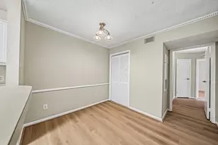 3770 Lovers Wood Ln, Houston, TX 77014 - Photo 12
