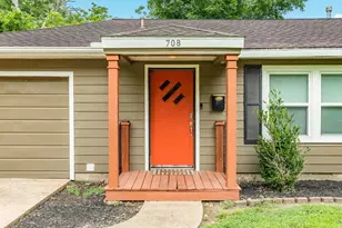 708 Alice St, Sweeny, TX 77480 - Photo 4
