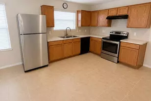 1518 Perennial Ln, Rosenberg, TX 77471 - Photo 8