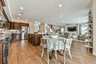 429 Jeanie Lynne Circle, Tiki Island, TX 77554 - Photo 12