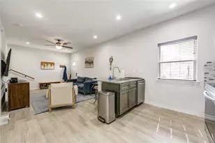 849 Queenswood, Montgomery, TX 77316 - Photo 6