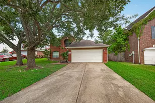 5715 Black Canyon Ct, Sugar Land, TX 77479 - Photo 2