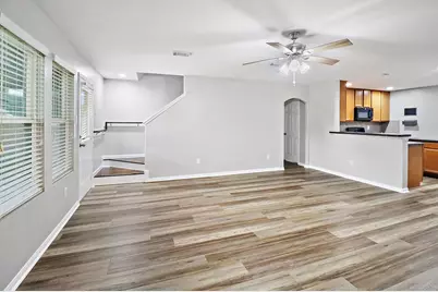 15607 Sheldon Ridge Way, Houston, TX 77044 - Photo 2