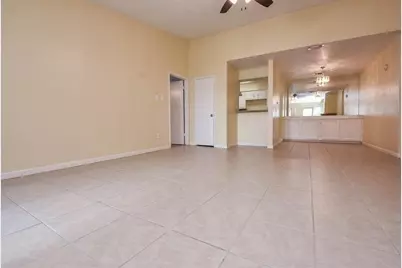 10555 Turtlewood Court #405, Houston, TX 77072 - Photo 8