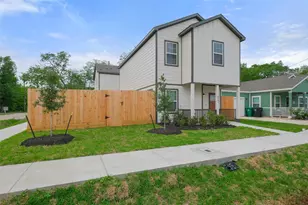 6434 New York St, Houston, TX 77021 - Photo 2