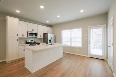 6434 New York Street, Houston, TX 77021 - Photo 2