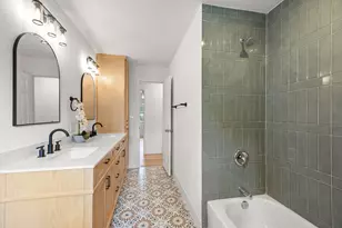 14710 Oak Bluff Ct, Houston, TX 77070 - Photo 38