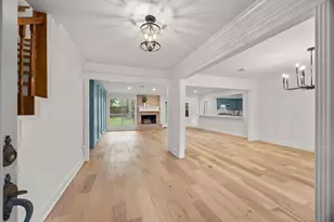 14710 Oak Bluff Ct, Houston, TX 77070 - Photo 8