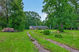 89 Co Rd 3375, Cleveland, TX 77327 - Photo 2