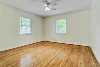 9829 Larston Street, Houston, TX 77055 - Photo 14