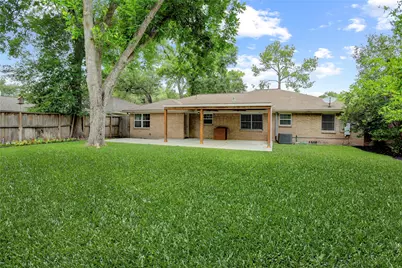 9829 Larston Street, Houston, TX 77055 - Photo 20