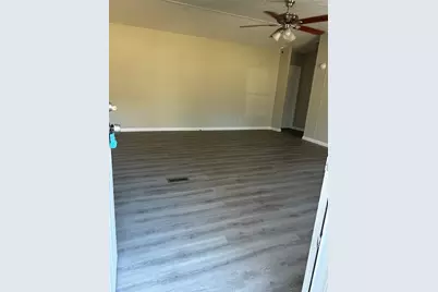 4452 Grand Oaks Drive, Willis, TX 77378 - Photo 6