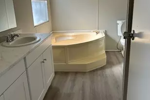 4452 Grand Oaks Dr, Willis, TX 77378 - Photo 8