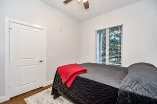 1900 Genesee St, Houston, TX 77006 - Photo 22