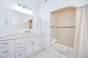 1900 Genesee St, Houston, TX 77006 - Photo 20