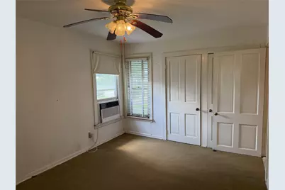 203 E Anderson, Schulenburg, TX 78956 - Photo 16