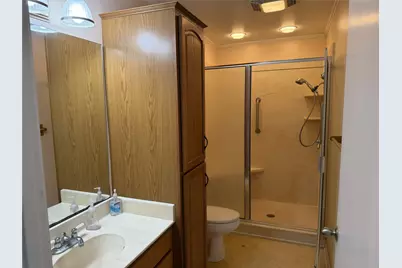203 E Anderson, Schulenburg, TX 78956 - Photo 12