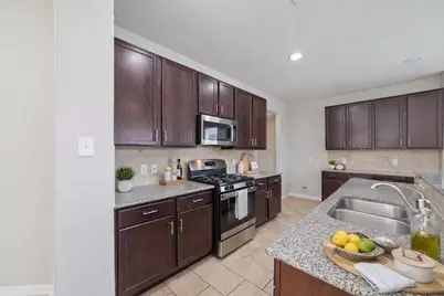 2707 Golden Hills Court, Fresno, TX 77545 - Photo 10