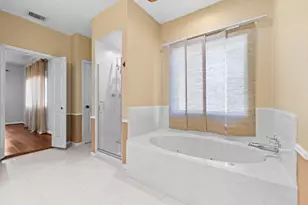 29 Tanager Trail, The Woodlands, TX 77381 - Photo 14