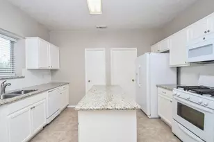 3005 Carrizo Springs Ct, Katy, TX 77449 - Photo 14