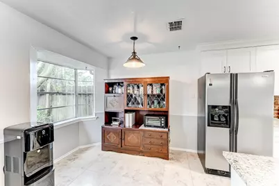 12211 Plumpoint Drive, Houston, TX 77099 - Photo 14