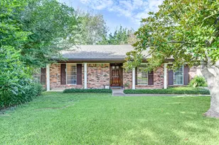 12211 Plumpoint Dr, Houston, TX 77099 - Photo 1