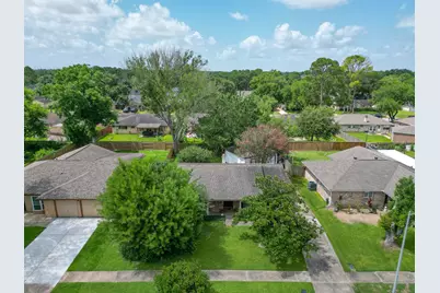12211 Plumpoint Drive, Houston, TX 77099 - Photo 40