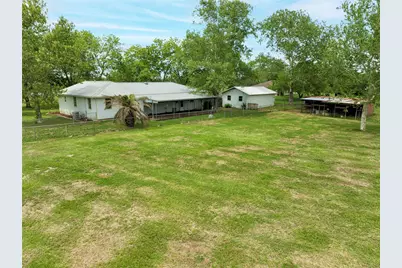 1001 US Highway 77 N, Hallettsville, TX 77964 - Photo 26