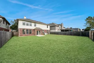 2423 Waterwood Dr, Sugar Land, TX 77479 - Photo 38