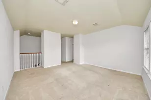 2423 Waterwood Dr, Sugar Land, TX 77479 - Photo 26