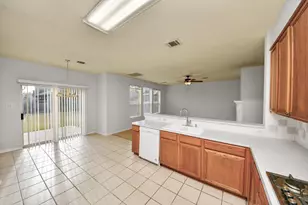 2423 Waterwood Dr, Sugar Land, TX 77479 - Photo 20