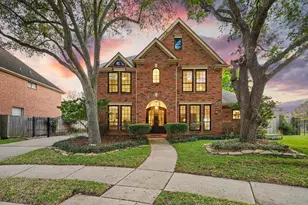 6002 Dabney Hill Ct, Sugar Land, TX 77479 - Photo 2