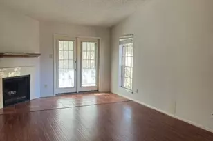 1515 Sandy Springs Rd, Houston, TX 77042 - Photo 18