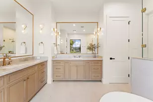 212 E 24th St, Houston, TX 77008 - Photo 16
